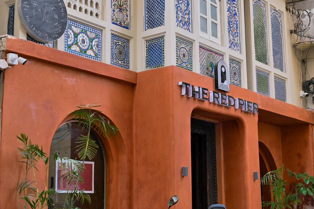 The Red Pier By Downtown Udaipur Hotel Exterior photo